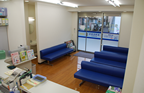 雄飛堂薬局　椎名町店_1